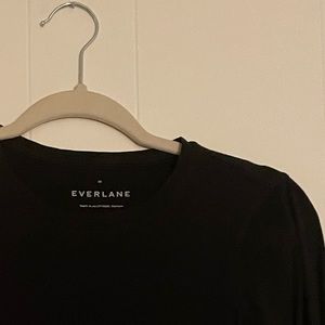 Everlane Simple Black Longsleeve